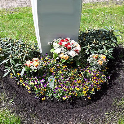 Grabpflege Bild 01